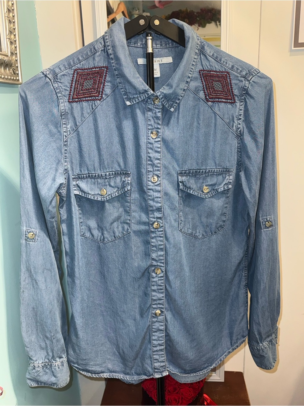 Miami Embroidered Chambray Button-Up Shirt | Medium | Boho Western